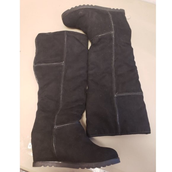 Women's Black Heeled Insulated Boots Size 9 - Picture 1 of 3